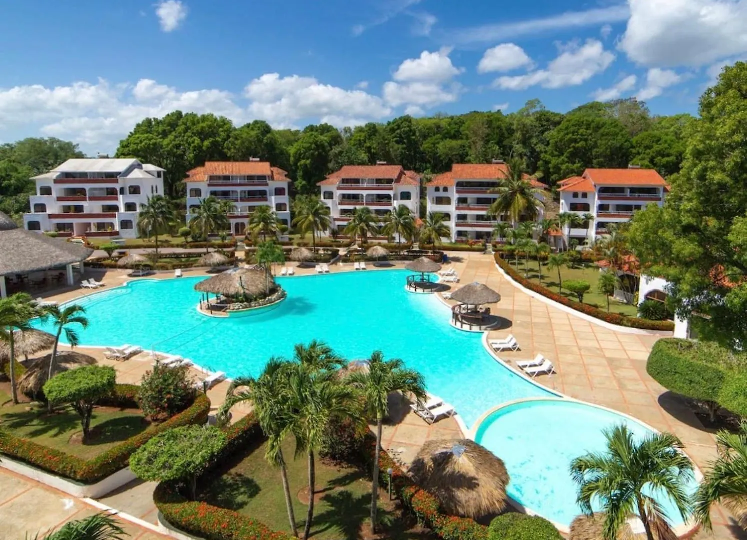 The Biggest Swimming Pool In Sosua, Frente A La Piscina Mas Grande En Sosua Apartment Dominican Republic